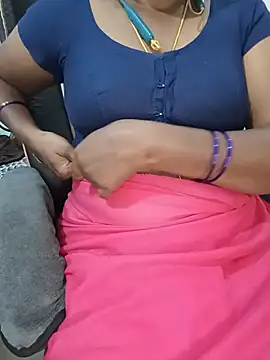 Tamil-hotwife - Ass show