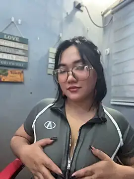 MissVeloura_XX - dildo fuck until i squrt :P
