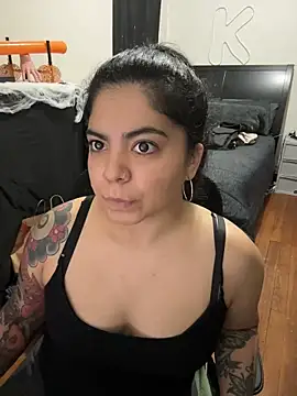 Kimmiakiss22 - Make Me Wet