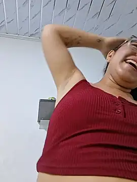 -VICKKY - My friends touch my breasts