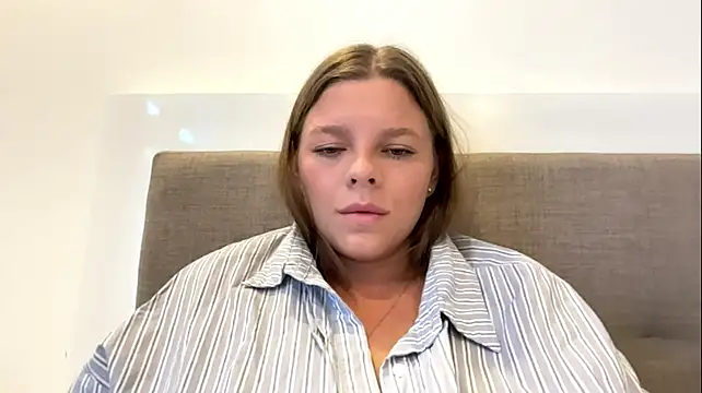 AmieLendor - Video my pussy wet before your eyes