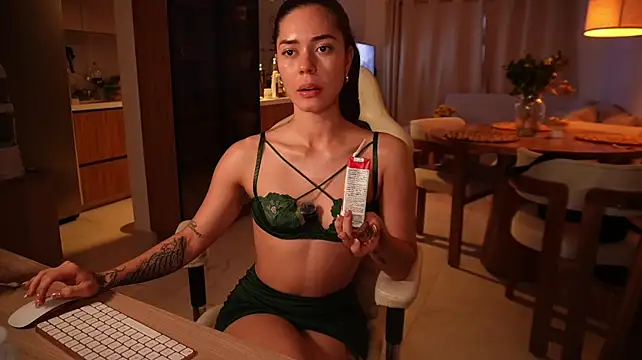 Madisonlara1