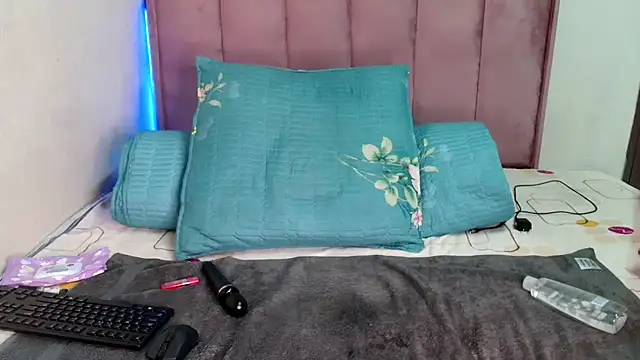 Butterfly_20 - LUSH CONTROL FOR THE BIGGEST TIPPER