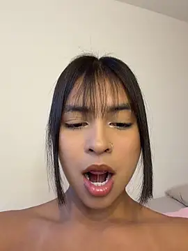 Chel__ - FUCK ME IN MISSIONARY SO HOT 🔥🩷