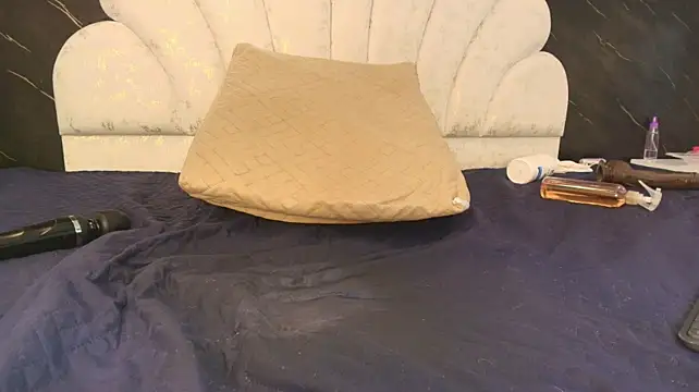 Kissme_luna - 💦control my toy for 3min💦