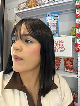 Bella-Ferrer - FINGER IN MY HOT PUSSY