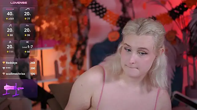 Tiffannyjons - dildo in my pussy