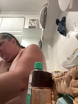 SexyNikki6969 - Let’s try the new lush out