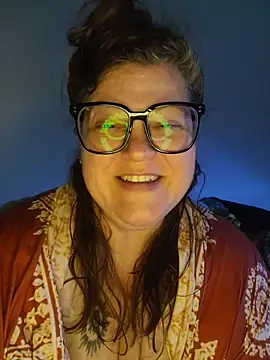 Ticklesquirt - Let’s take a shower together 😘
