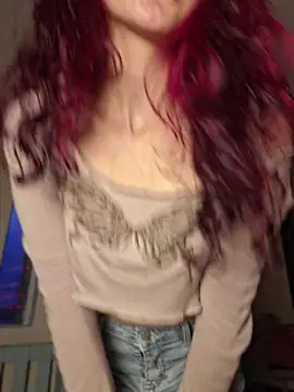 _Laary_Lily - PANTS DOWN AND SHOW-SPANK ASS