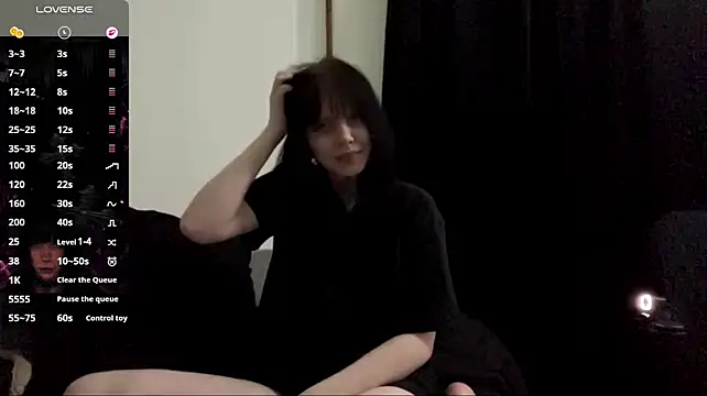 RevivedSop - Show nipples through fingers