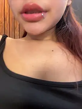 Cata_vargas - FUCK PUSSY UNDER THE TABLE + CUM