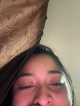 Selene__Ferrer - showing my friend's breasts