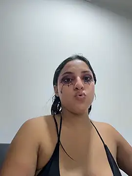 MeggyMae_ - SUCK MY OWN NIPPLES 👅🍒