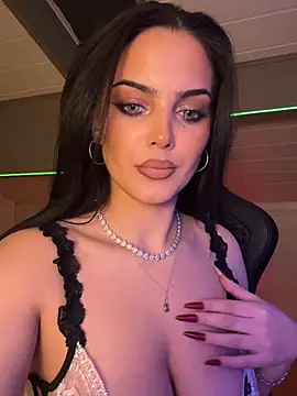 LunnaVey - make me scream and cream 💦💦