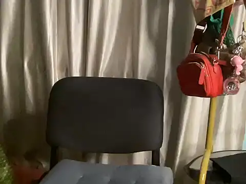 Arshii_7 - chocolate syrup on ass
