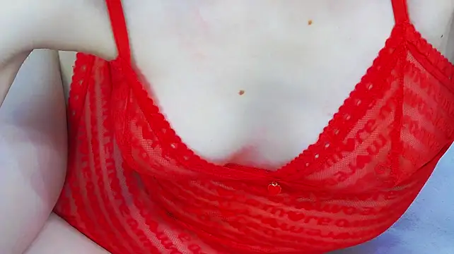JessieJuss - hot strip