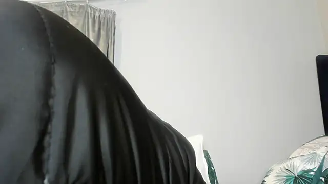 ConnieSmall24 - ass clap