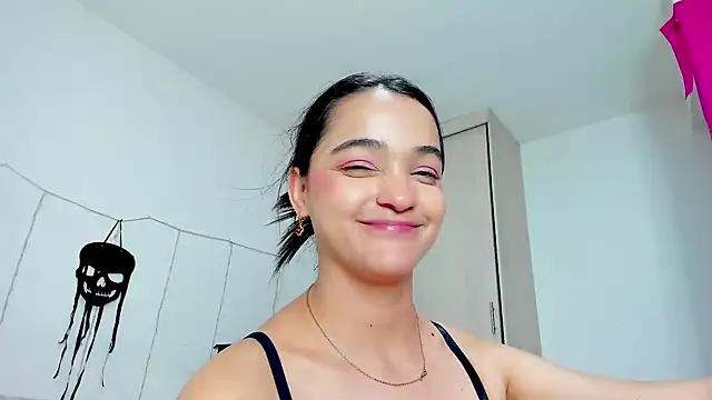 Monica_little23