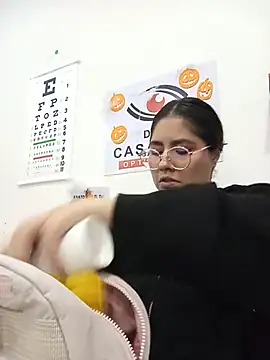 Sofia_Honey1 - Topless to my boss