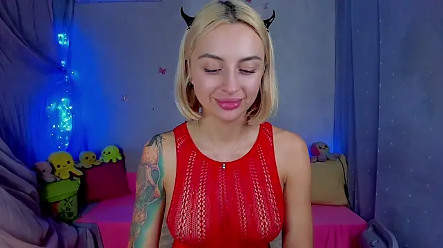YourLizzyDoll - stay topless+blowjob 3 min