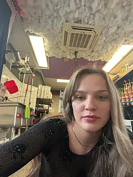 Venessasbutt - remove pasties at home + insert plug