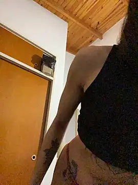 Poison_Ivy_29 - flash pussy