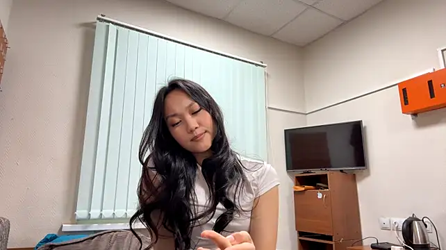 PrincessYeary - Lower my shorts and show my panties