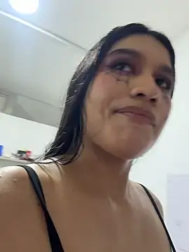RosieChell_ - SHOW BIG ASS IN DOGGY STYLE