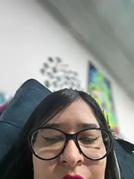 DXLatinJapponesseDX - Rebolando pra cam 😛de 4 🍑