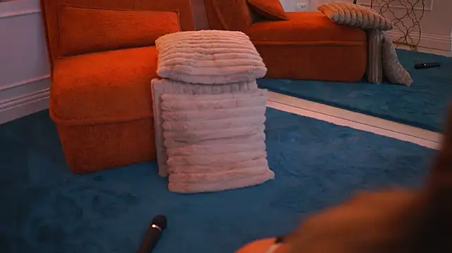 Ava_Solis - Booty slaps