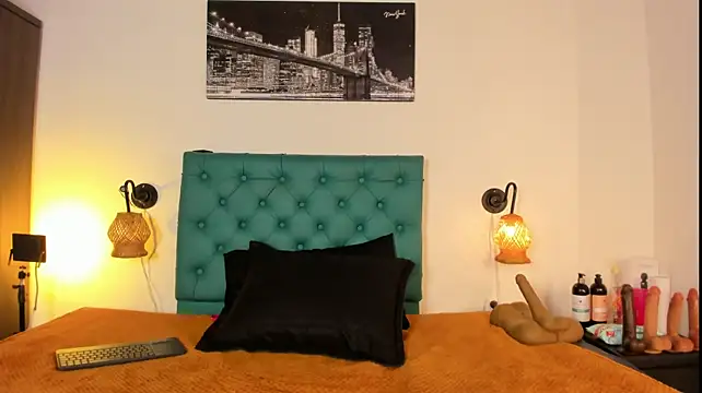 Juliana_13 - put hush ANAL in your sexy ass