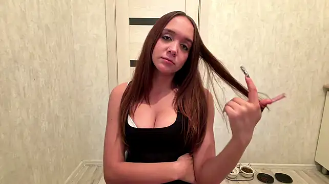 NadeneGutches - Hands under top, touch my boobs"