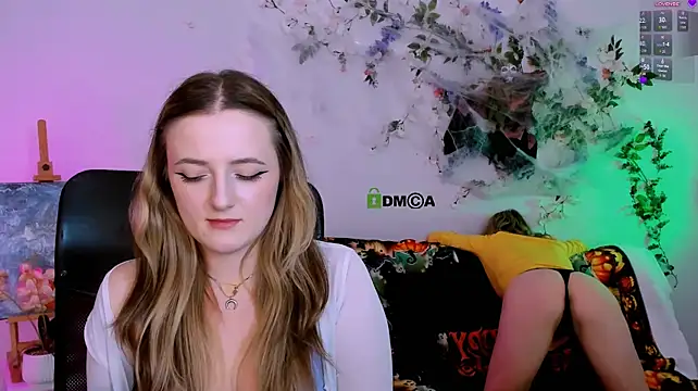 Luna_berryy - show ass