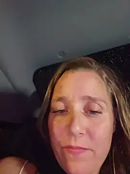 SkyelarSomer - 🤫Back Seat of my Ubber🚗 Ride✅️tip menu
