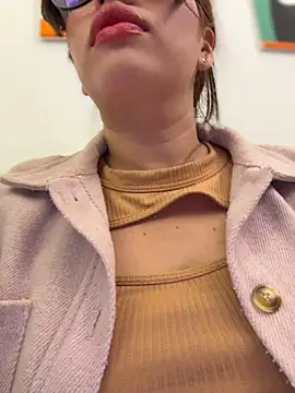 Andra_rose - MASTURBATE CREAMY PUSSY IN PUBLIC 🤫
