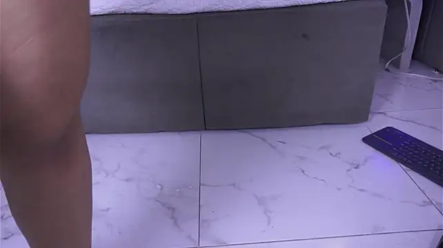 Ashley_Beaomunt - squirt