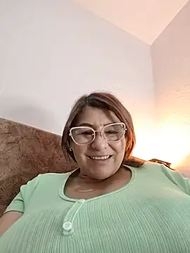 AlexxiaaMat - open ass🍑🍑🍑🍑🍑😝😝😝🥒