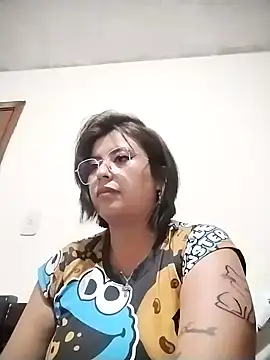 BlondeMilf69 - show tits 💋