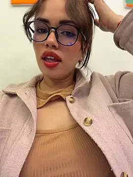 Andra_rose - MASTURBATE CREAMY PUSSY IN PUBLIC 🤫