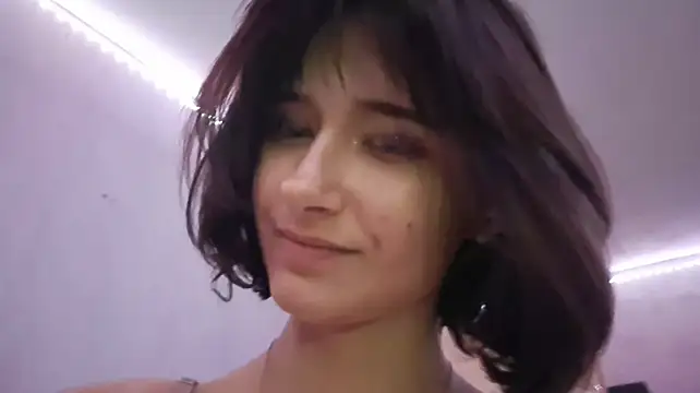 Starlightbaywd - Tease you with my underboobs close up🔞