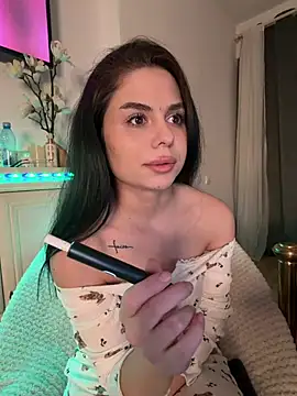 Olivia_Noor - toples+oil my boobs +LT VIDEO