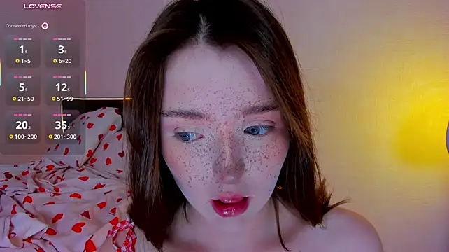 Lexxxxxxi - play tits