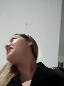 Alana_69 - Walking without coat in public 🔥🥵