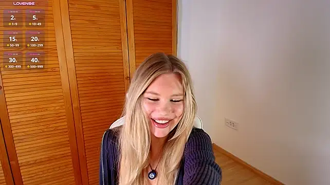 Alice_N_Wooderland - Cumshow