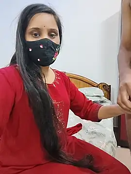 Your___Riya - Pussy flash in public 🌺💋