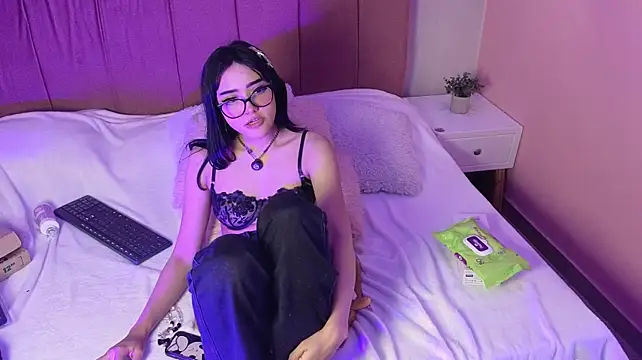 Ela_petit - last tipper control toy x5min