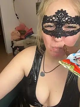 -CurvySecret- - 🥵PUSSY SPANK WHIP 10x🥵