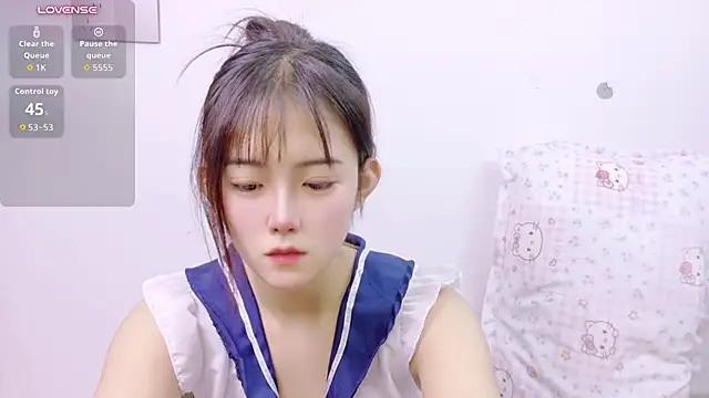 UU-uuu's Live XXX Chat