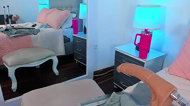Samantha__Vega